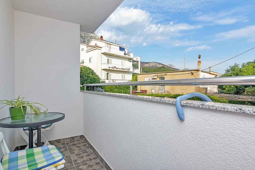 Guesthouse Josko Makarska Exterior photo